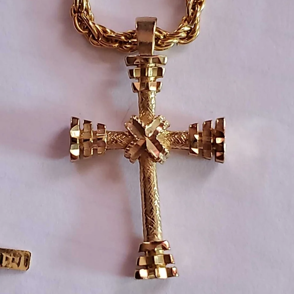 VINTAGE MERLITE Gold Tone 18